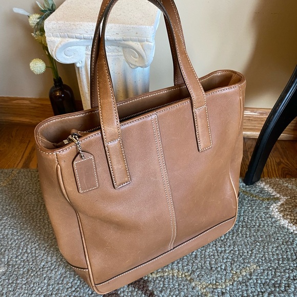 Coach Tan Leather Tote Bag - Picture 2 of 9